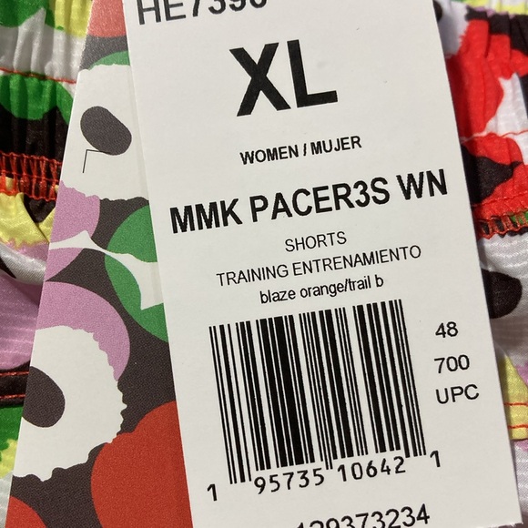 Adidas x Marimekko floral-print pacer shorts NWT - Picture 4 of 7